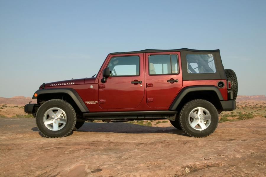  Jeep Wrangler Rubicon Unlimited 2006 года  (фото 41 из 90)